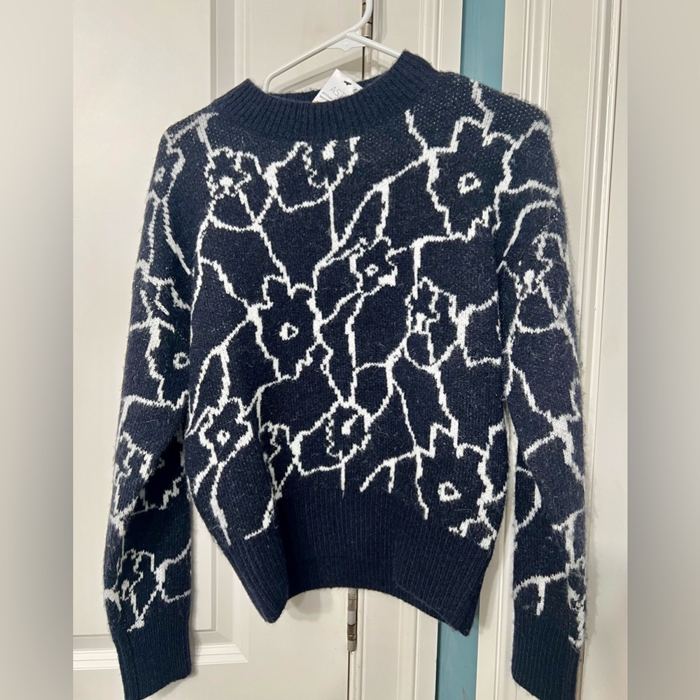 NWT Astr Navy and White Floral Sweater